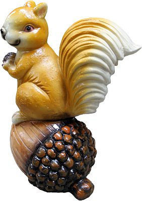 Садовая фигура Белка на орехе  полистоун