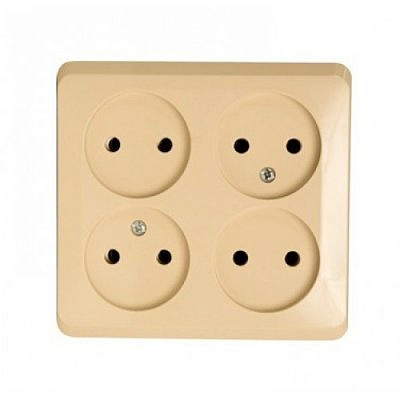 Розетка 4-м ОП 16А б/з кремовая  SchE PA16-205K