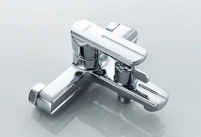Смеситель для ванны L3266 короткий излив