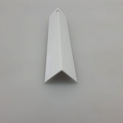Угол 30*30 "Белый глянец" 2,7 м Деконика 001-G