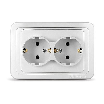 Розетка UNIVersal Валери СП 2 мест. с/з бел. защитн. шторки В0128х