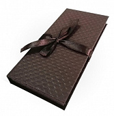 Подарочная коробка ДЛЯ ДЕНЕГ с бантом,тиснение РОМБ- крупный, 172х83х16,шоколадный (прямоугольник, 172x83x16, тисненая бумага, ромб крупный , шоколадный, лента коричневая , ПК, 60)